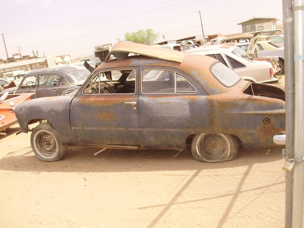 1949 Ford Ford Car (#49FO1309C)