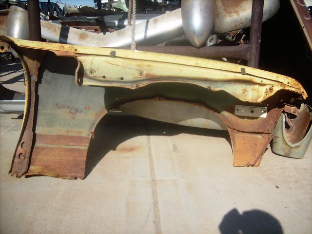 1972 Chevrolet Nova drivers front fender (#1011)