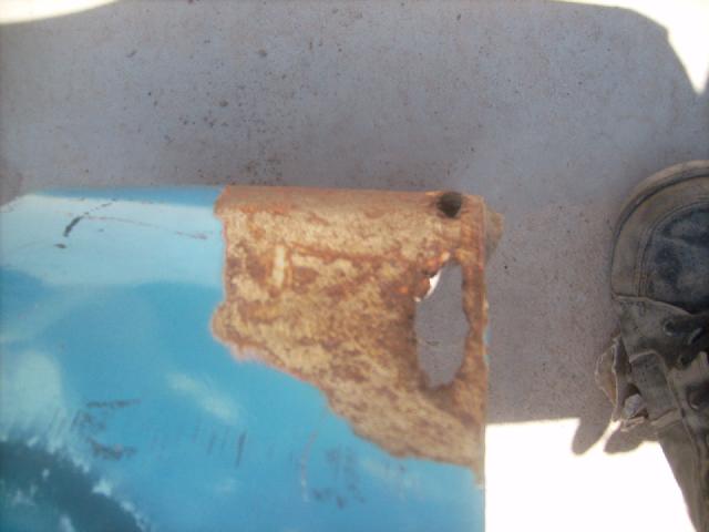 1962 Plymouth Valiant Passenger Front Fender (#1084)