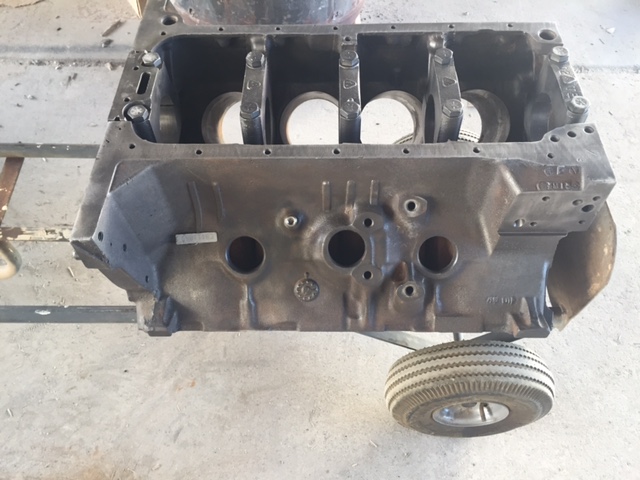 1962 Ford 352/390 Engine Block (#62FO390D)