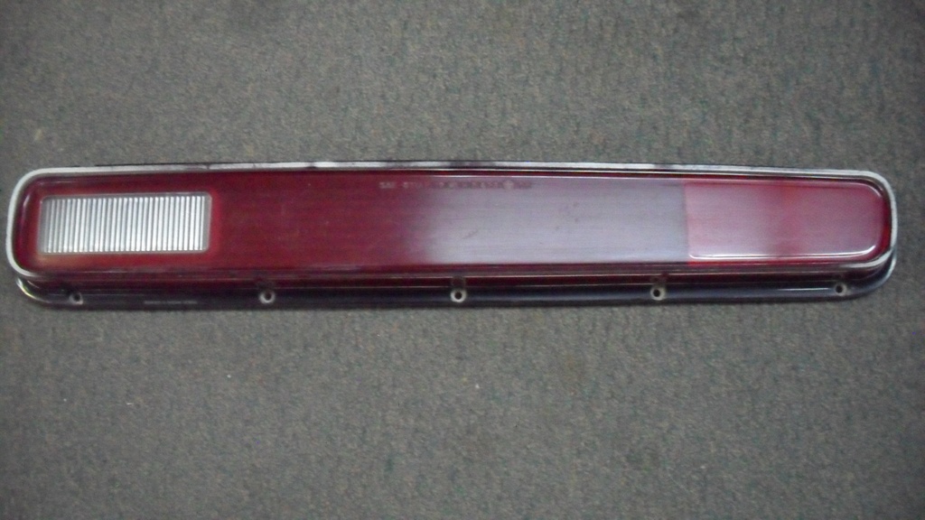 1972 Dodge Charger right tail light lens (#72DGRTD)