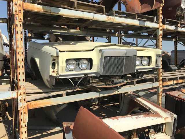 1969 Lincoln Mark lll Front Clip (#69LIMFD)