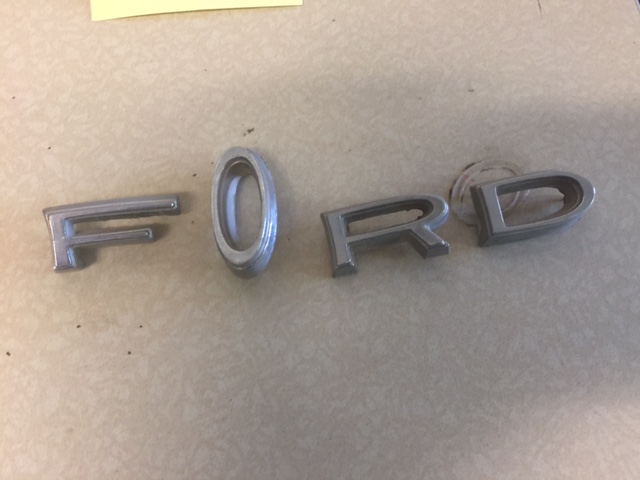 1964 Ford Galaxie Hood Emblem (#64FOGED)