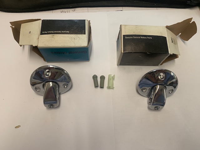 1966 Pontiac GTO Visor Mount  $62.50 (#66POGTBMD) & (#66POGTVMD)