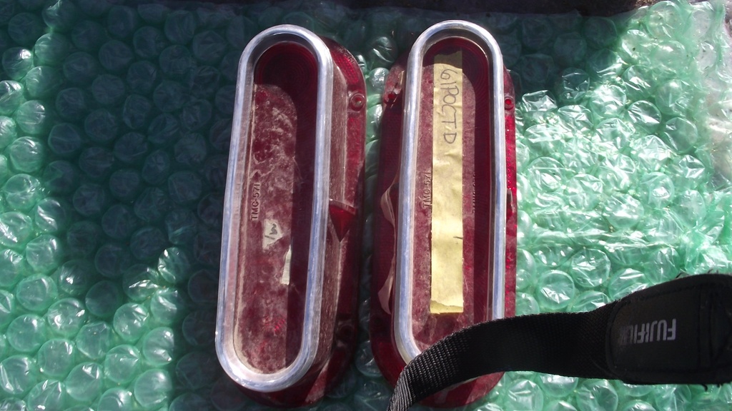 1961 Pontiac Catalina Tail Light Lenses (#61POTL1BC)