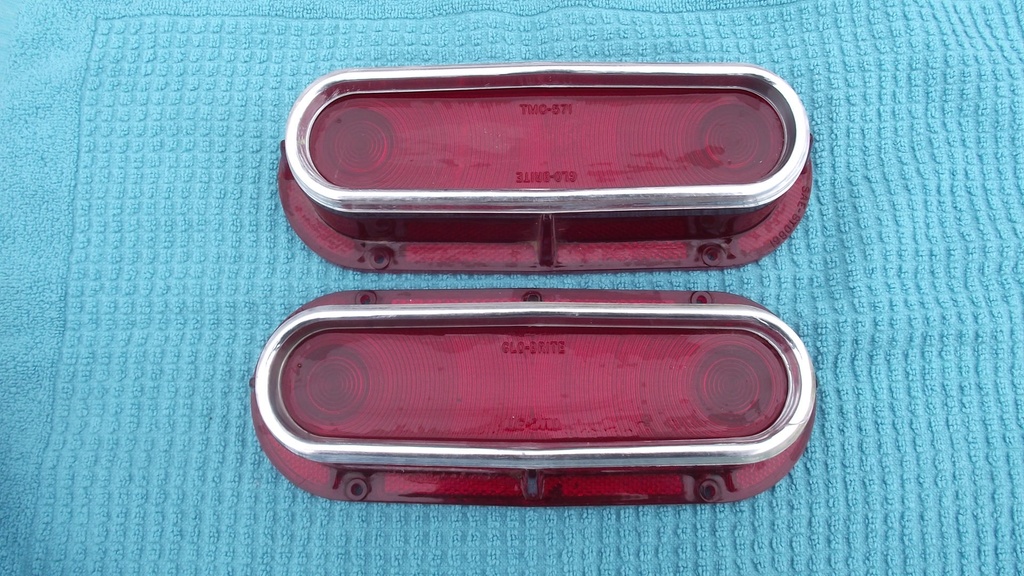 1961 Pontiac Tail Light Lenses (#61POTL1BC)