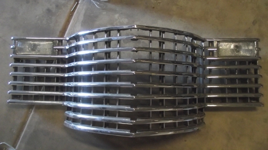 1941 Cadillac Grille (#41CAGR2CE)