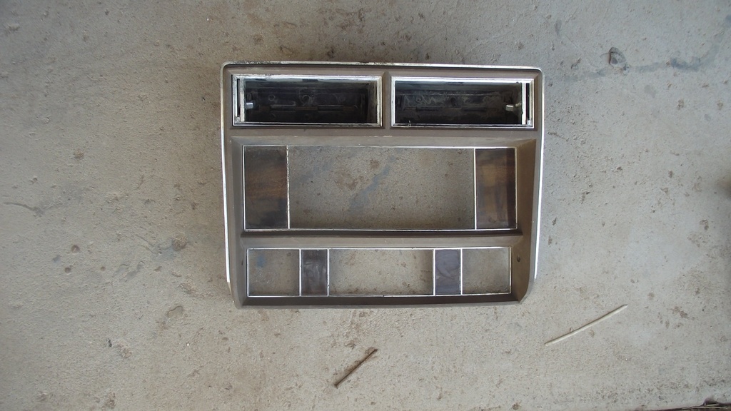 1986 Cadillac Instrument Bezel (#86CAIB2GE)