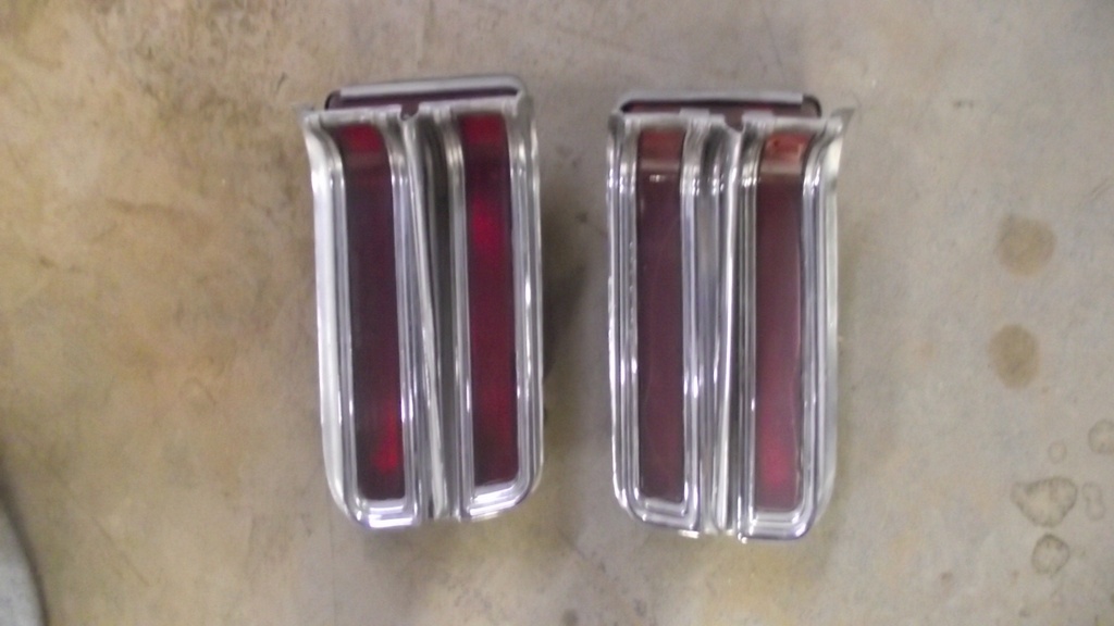 1965 Buick Tail Lights L/R (#65BUTL4AE)