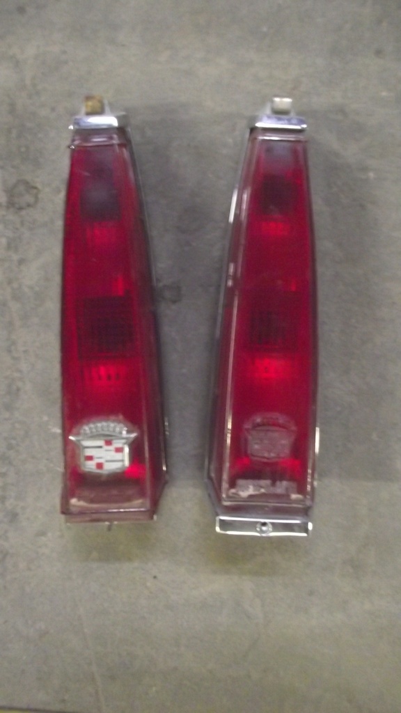 1979 Cadillac Tail Lights (#79CATL4AE)