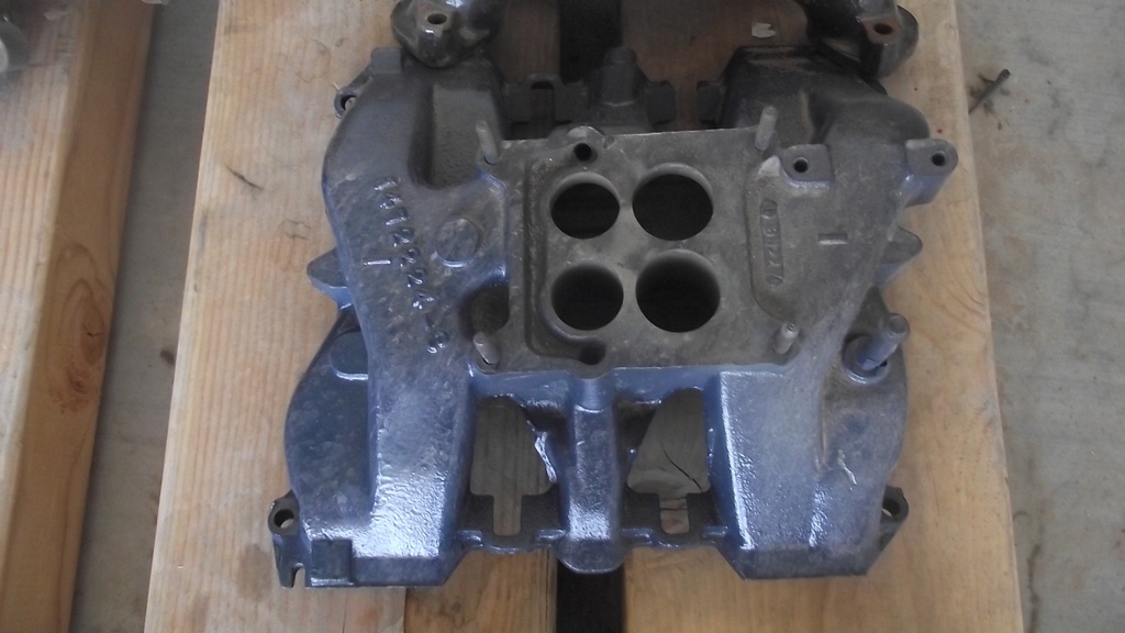 1961 Cadillac Intake Manifold (#61CAIM1CE)