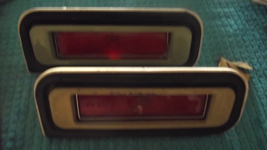 1975 Buick Electra Marker Lights L/R (#75BUML2DE)