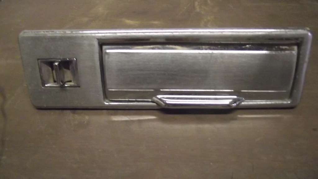 1970 Cadillac Ashtray/Switch Assembly (#70CASAB2E)