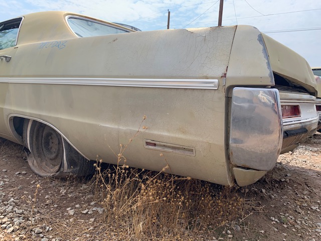 1970 Plymouth fury four-door hardtop driver side quarter (#70PLFDQB)