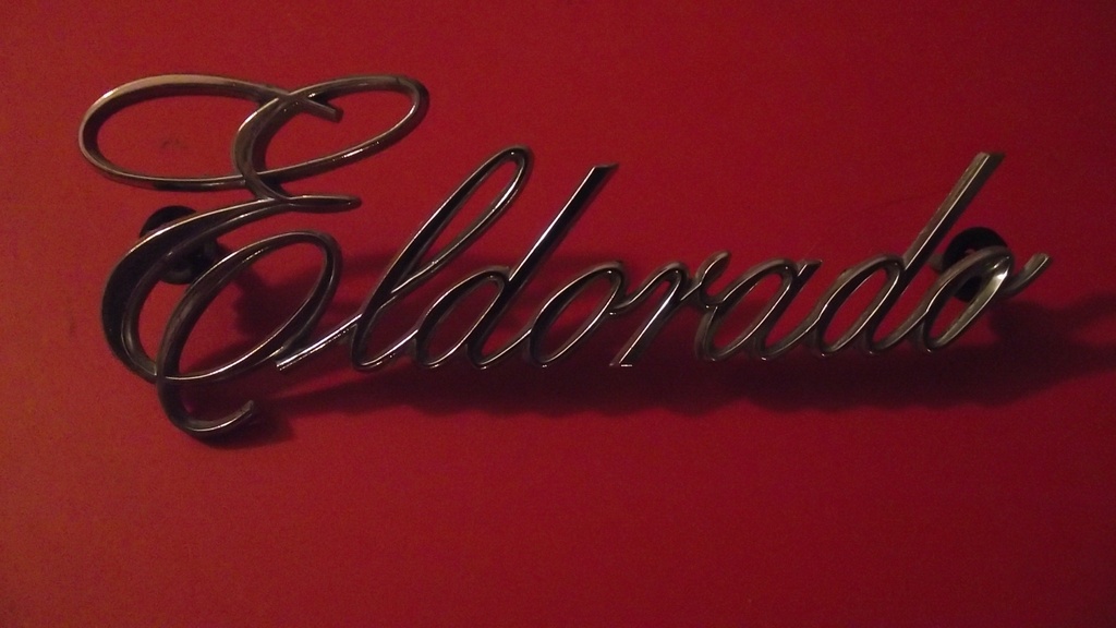 1972 Cadillac Deck Lid Script (#72CADS5DE)