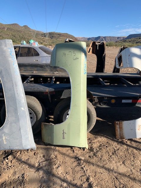 1975 Chevrolet Impala Driver Front Fender Dvid(#75CHFLF02B)