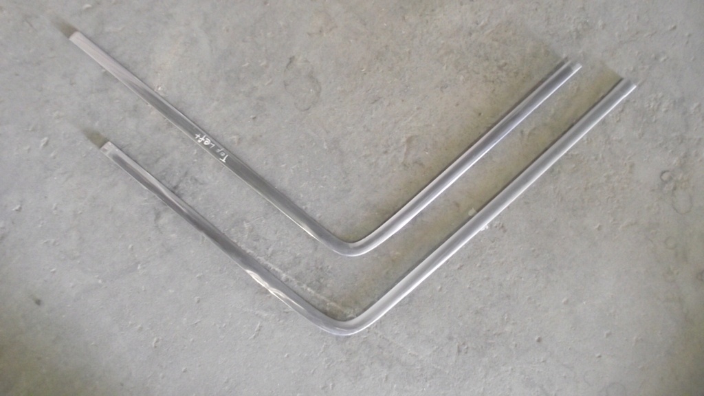 1963-64 Buick Riviera Back Window Trim (#63BUBW10CE)