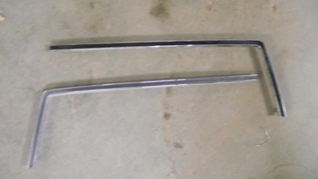 1963 Buick Riviera Dash Trim (#63BUDT10CE)