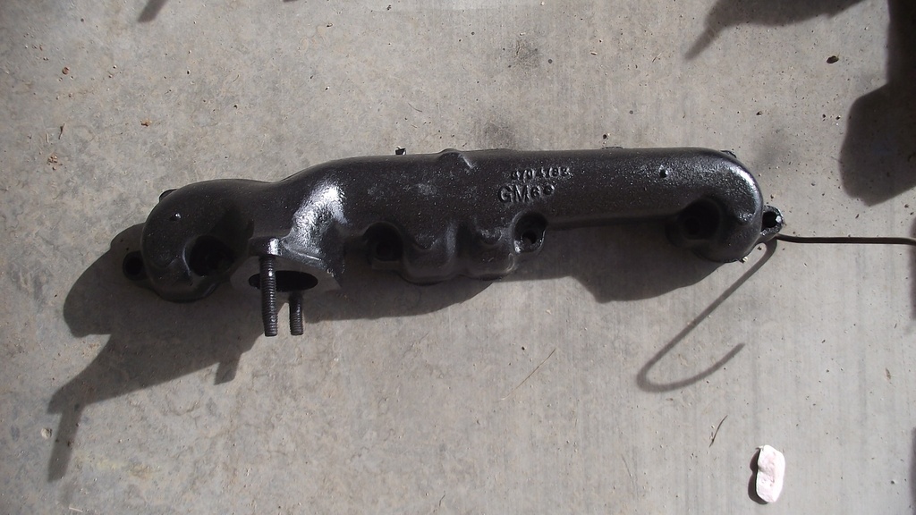 1955-56 Chevrolet Exhaust Manifold RH (#55CHEM7BE)