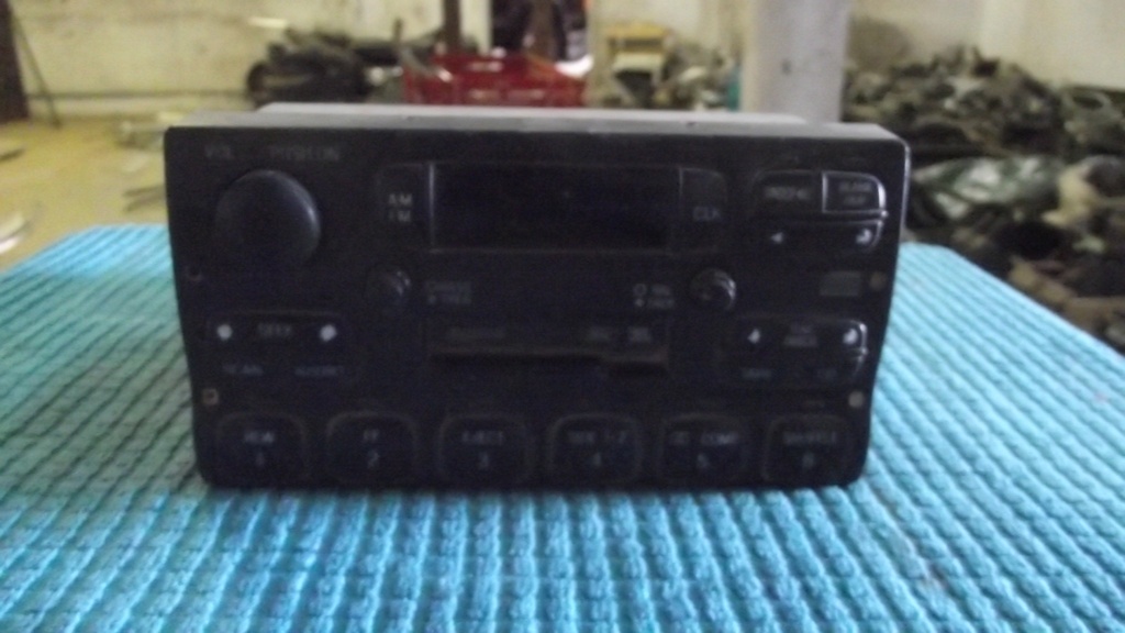 1995-97 Lincoln Continental Radio (#95LIRAWBE)