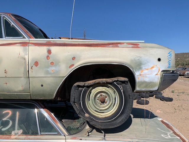 1968 Dodge Monaco Passenger Fender (#68DGMRB)