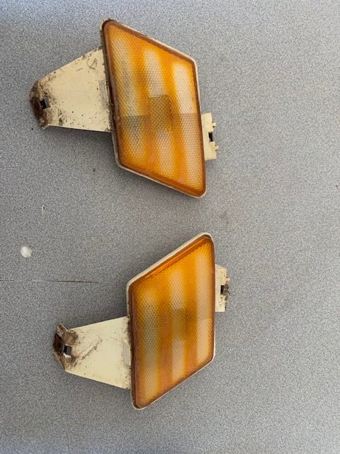 1970 Chevrolet Impala Front Side Marker Lights (#70CHISFD)