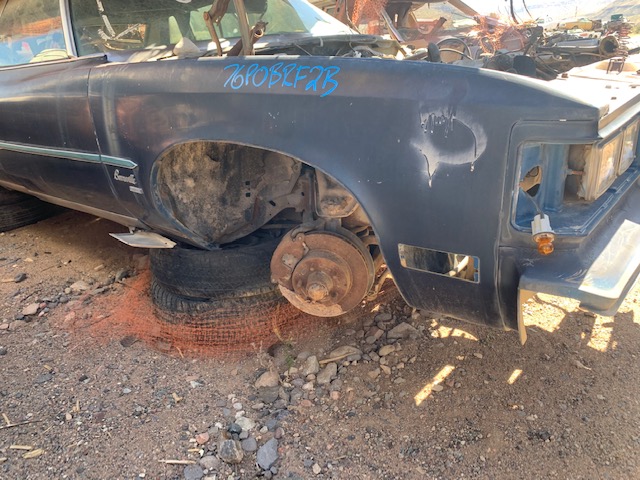 1976 Pontiac Bonneville Passenger Fender (#76POBRF2B)