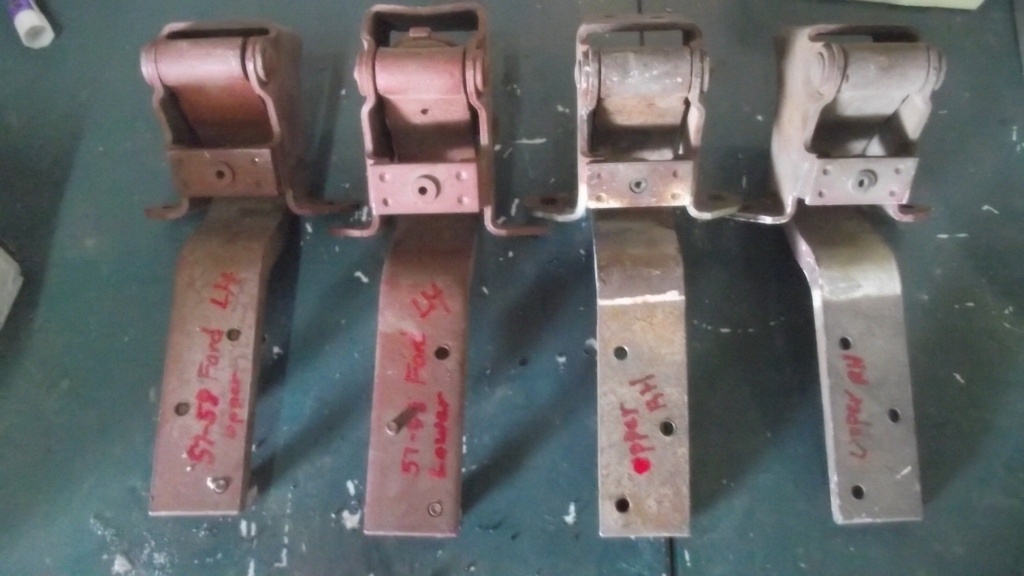 1957-58 Ford Door Hinges (#57FODHWBE)