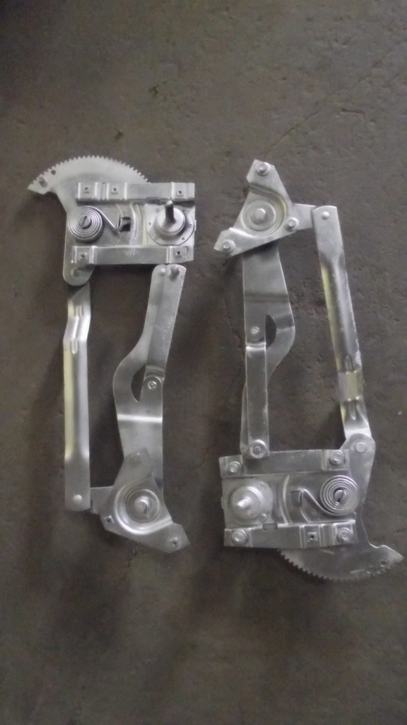 1957-58 Ford Window Regulators (#57FOWRWBE)