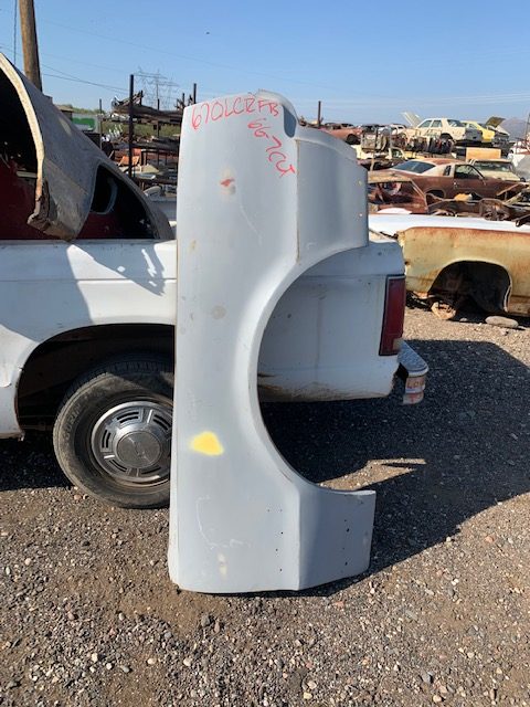 1967 Oldsmobile Cutlass Passenger Fender (#67OLCRFB)