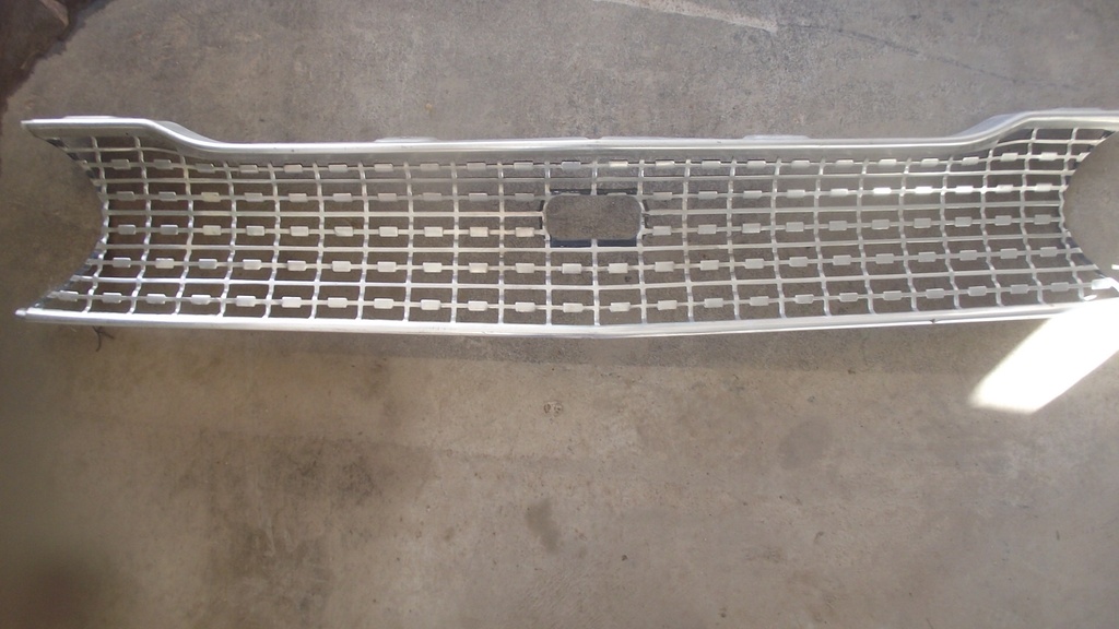 1963 Ford Galaxie Grille (#63FOFG1CE)