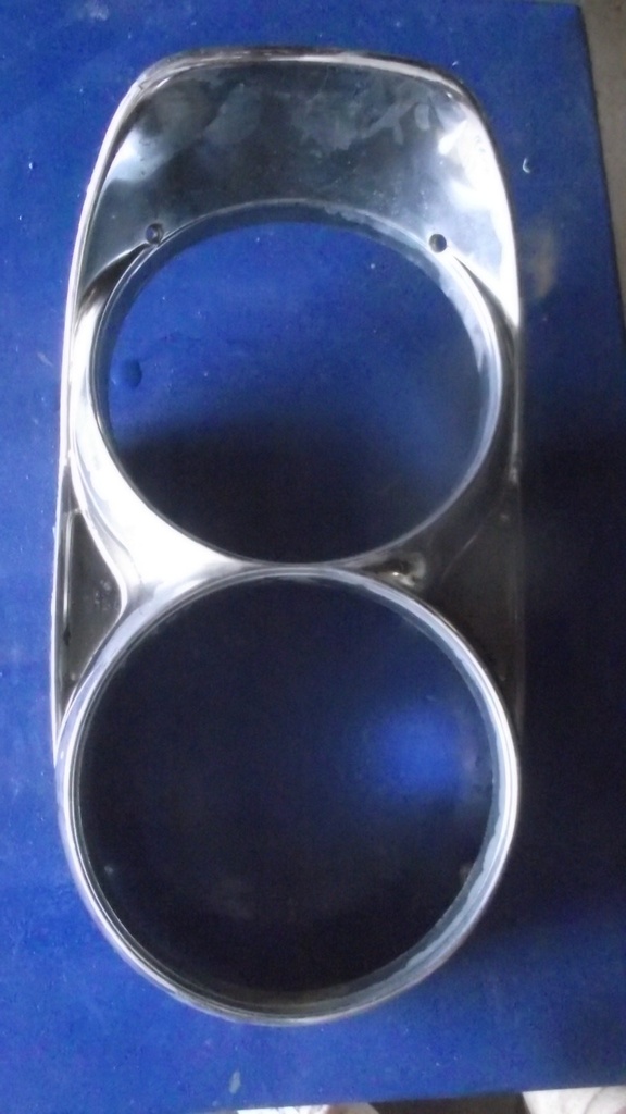 1963 Pontiac Headlight Housing (#63POHHWBE)