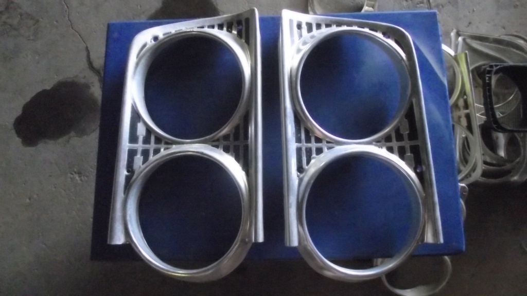 1963 Ford Galaxie Headlight Bezels (#63FOHBWBE)