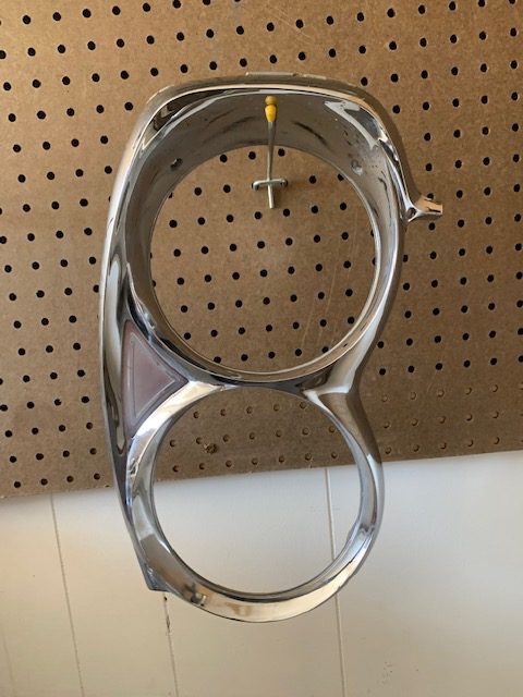 1967 Ford FULL SIZE Passenger Headlight Bezel (#67FOHBB)