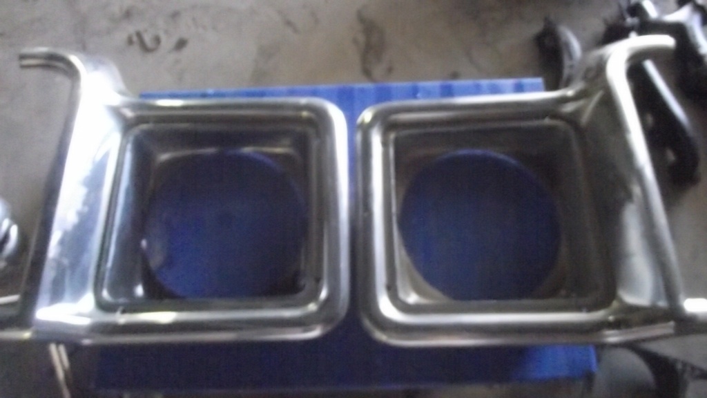 1973-79 Chevrolet/GMC Headlight Bezels LH/RH (#73CTHBWBE)