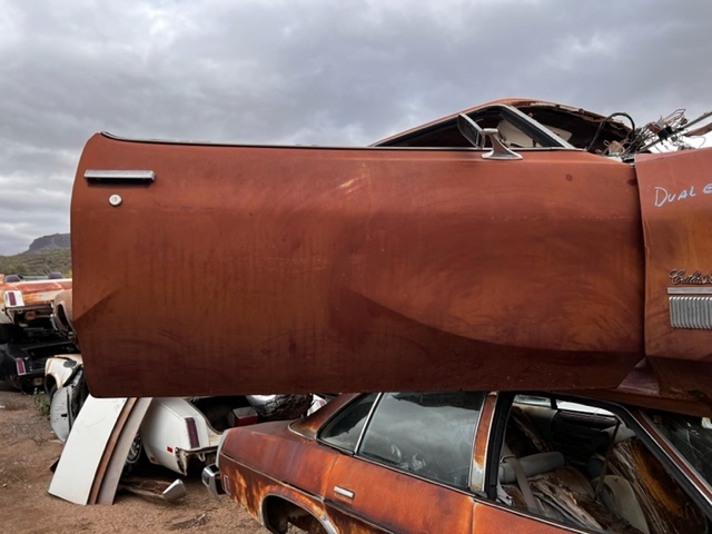 1973 Oldsmobile Cutlass Passenger Door Shell (#73OLCPD01B)