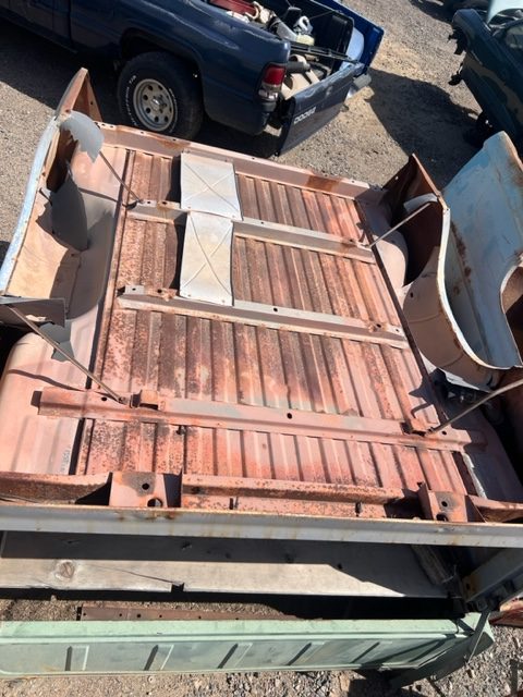 1973-9 Ford Truck Short Bed, Bed (#73FOBB)