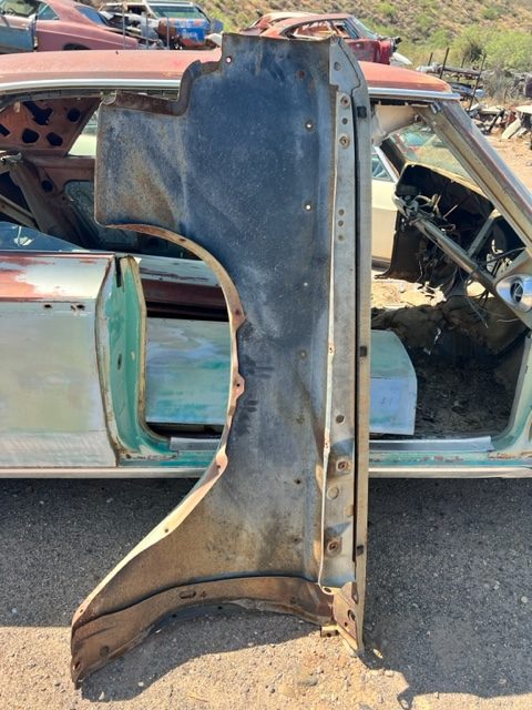 1964 Oldsmobile Cutlass Passenger Fender (#64OLCPF90B)