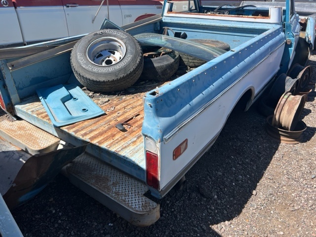 1972 Chevrolet Truck Long Bed Fleetside Bed (#72CHTLB90D)