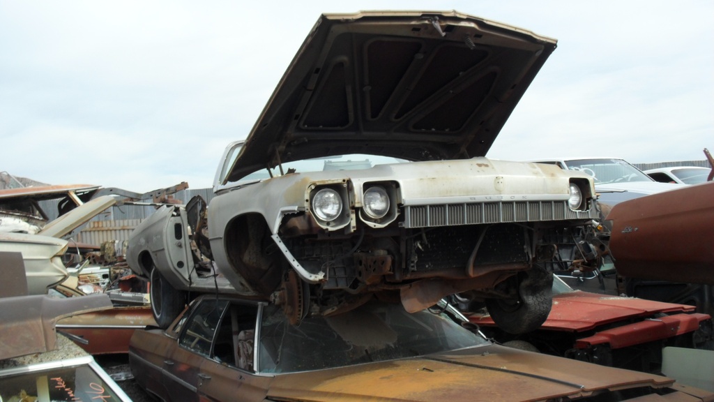 1974 Buick LeSabre Luxus (#74BU7399B)