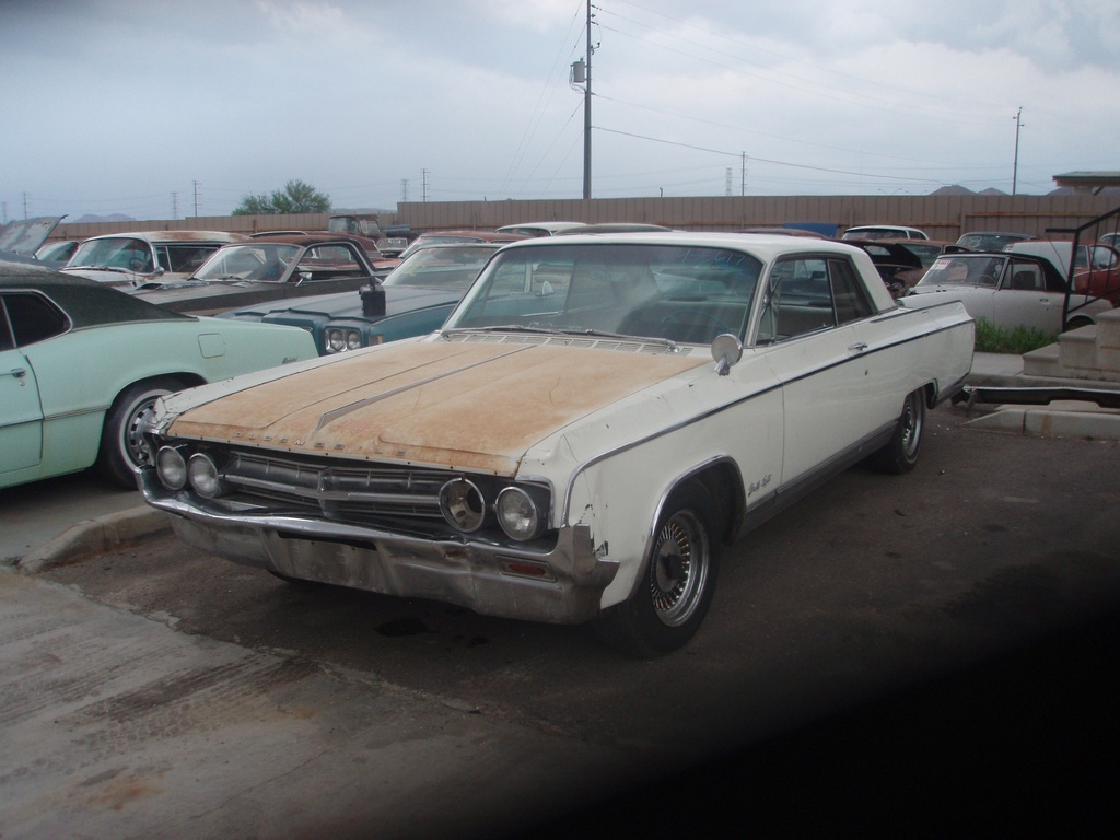 1964 Oldsmobile Ninety-Eight (#64OL5617C)