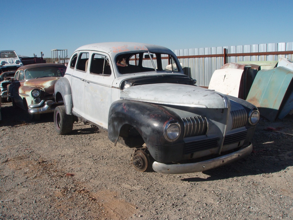 1941 Nash Ambassador (#41NA6885C)