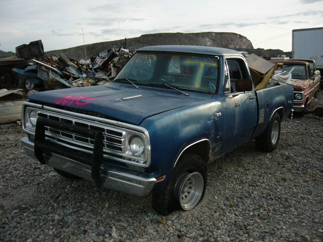 1976 Dodge-Truck 1/2 (#76DT1696)