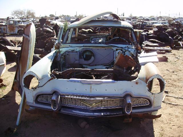 1956 Desoto Firedome (#56DE8681C)