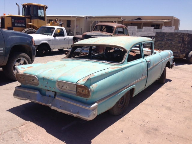 1958 Ford Tudor (#58FO8837CA)