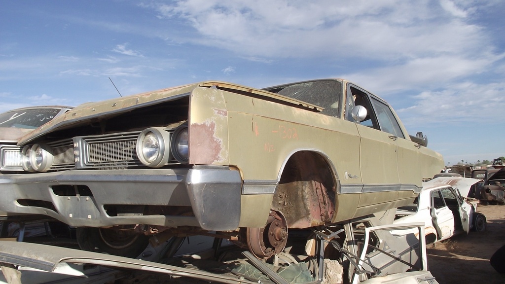 1977 Chrysler Newport (#77CR1302C)