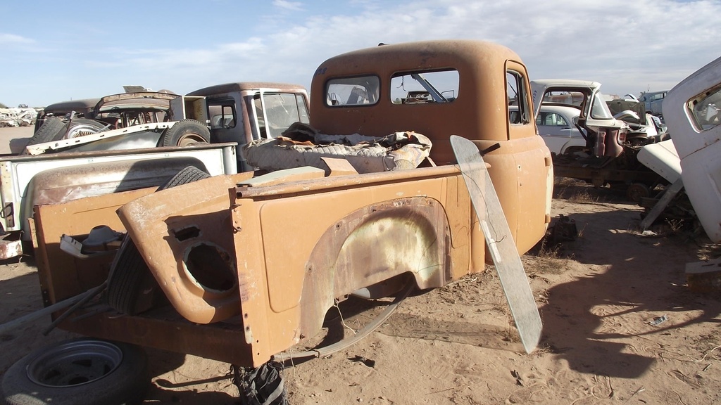 1956 International Truck (#56IHNV58C)