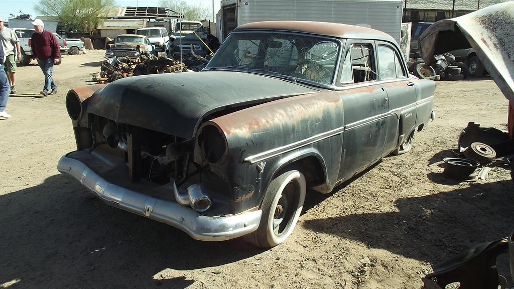 1954 Ford Customline (#54FONV83C)