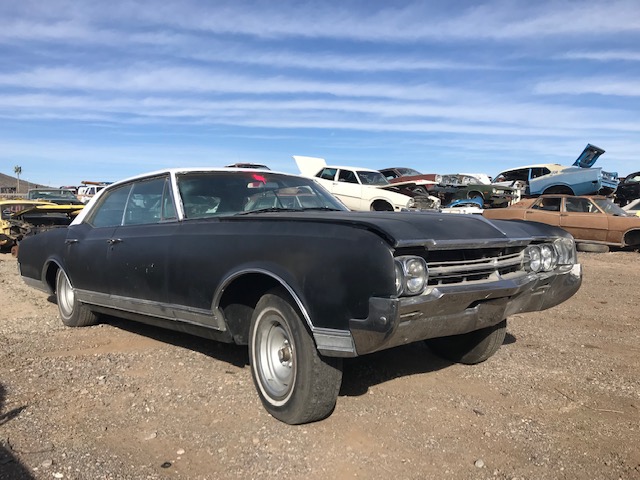 1966 Oldsmobile Delta 88 4 Door HT (#660L6957B)