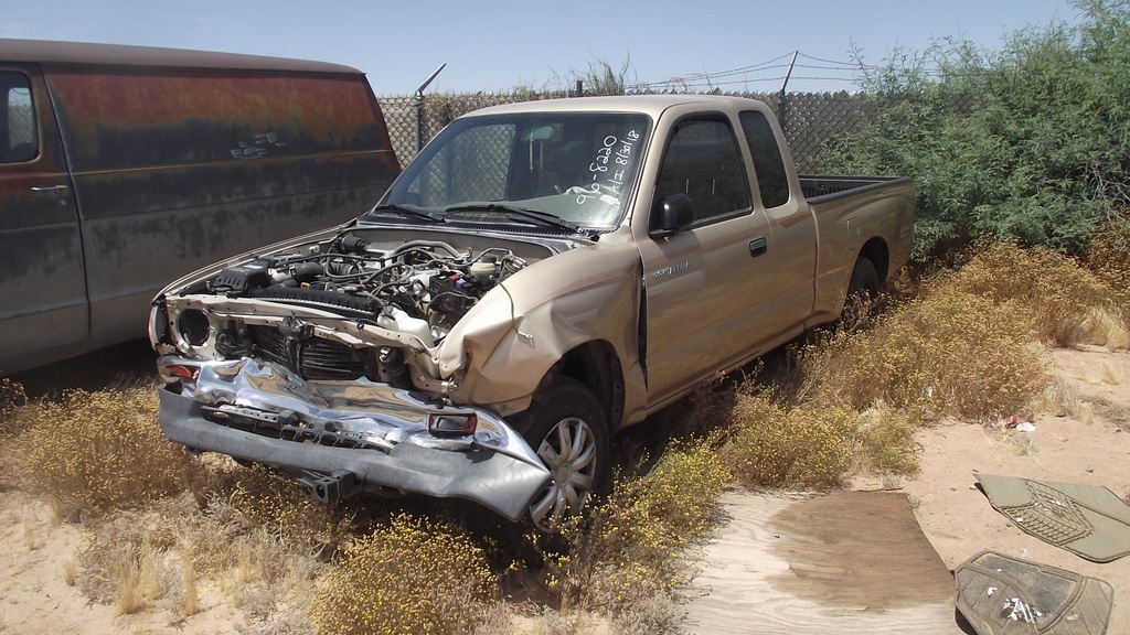 1995 Toyota Tacoma (#96TO8220E)